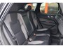 Volvo XC60 T6 Recharge AWD R-Design | Stoelverwarming | Parkeercamera | Panoramadak | Keyless | Glossy Black