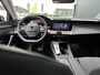 Peugeot 308 Sw 1.6 HYbrid 180pk e-EAT8 Allure | Navigatie | Voorruitverwarming | Stoelverwarming | 360 camera | Parkeersensoren |