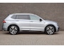 Volkswagen Tiguan Allspace 1.5 TSI 150pk DSG Highline Business R 7p. | 7 Personen | Panoramdak | Trekhaak Wegklapbaar