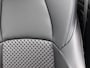 Toyota Yaris 1.5 Hybrid 130 Launch Edition | BTW Voertuig | Stoelverwarming | Lederen bekleding |