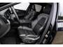 Volvo XC60 2.0 T8 Plug-in hybrid AWD Black Edition | PHEV | Panoramadak | Achteruitrijcamera | Harman Kardon Audio | Lichtmetalen Velgen 21 inch | Sportstoelen | Keyless Entry | Stuur- / Stoelverwarming | Keyless | Navigatie | Apple Carplay | Android Auto