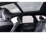 Volvo XC60 2.0 T8 Plug-in hybrid AWD Black Edition | PHEV | Panoramadak | Achteruitrijcamera | Harman Kardon Audio | Lichtmetalen Velgen 21 inch | Sportstoelen | Keyless Entry | Stuur- / Stoelverwarming | Keyless | Navigatie | Apple Carplay | Android Auto