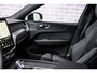 Volvo XC60 2.0 T8 Plug-in hybrid AWD Black Edition | PHEV | Panoramadak | Achteruitrijcamera | Harman Kardon Audio | Lichtmetalen Velgen 21 inch | Sportstoelen | Keyless Entry | Stuur- / Stoelverwarming | Keyless | Navigatie | Apple Carplay | Android Auto