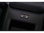 Volvo XC60 2.0 T8 Plug-in hybrid AWD Plus Black Edition | Facelift | Panoramadak | Achteruitrijcamera | Harman Kardon Audio | Lichtmetalen Velgen 21 inch | Sportstoelen | Keyless Entry | Stuur- / Stoelverwarming | Keyless | Navigatie | Apple Carplay | Android Auto