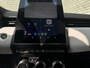 Renault Clio 1.6 E-Tech Hybrid 145 Techno | Achteruitrijcamera | Parkeersensoren V+A | Apple CarPlay / Android Auto |