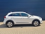 Kia Niro EV e-Niro 64kWh 204pk DynamicLine | WINTERSALE | Trekhaak | All Season Banden | Climate Control | Camera | Dealer Onderhouden |