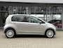 Volkswagen Up! 1.0 5DRS *!* HIGH UP *!* AIRCO/ NAVIGATIE/ LMV/ 83 DKM *!*