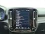 Volvo XC40 P8 408pk AWD R-Design / Harman&Kardon Audio / Warmtepomp / Getint glas / Adapt. Cruise / BLIS / PDC + Camera / DAB / Stoel + Stuurw. verwarming / Mistlampen / 19'' / Keyless / Elektr. Achterklep /