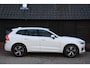 Volvo XC60 2.0 T5 AWD R-Design Camera/Navigatie/Parkeersensor v,a/Trekhaak