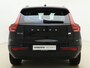 Volvo XC40 T4 211pk Recharge R-Design / Panoramadak / Trekhaak / 19'' + All Season / Keyless / Nubuck / Keyless / Stoel + Stuurw. Verwarming / PDC + Camera / DAB /