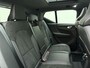 Volvo XC40 T4 211pk Recharge R-Design / Panoramadak / Trekhaak / 19'' + All Season / Keyless / Nubuck / Keyless / Stoel + Stuurw. Verwarming / PDC + Camera / DAB /