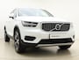 Volvo XC40 T4 211pk Recharge Inscription / Blond Leder / 19'' + All Season / Trekhaak / Keyless / PDC + Camera / Stoel + Stuurw. Verwarming / Adapt. Cruise / BLIS /