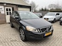 Volvo XC60 2.4 D5 AWD Momentum 215 pk Leer Trekhaak 20"