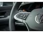 Volkswagen Golf Life Edition eHybrid | 'App-Connect' draadloze smartphone integratie | Achterbank in ongelijke delen neerklapbaar incl. middenarmsteun en doorlaadmogelijkheid | Afstandscontrolesysteem (Front Assist)