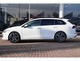 Volkswagen Golf Variant 1.5 eTSI 115pk DSG Life Business | Navigatie | PDC | Ergostoel | Adaptive Cruise