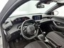 Peugeot 2008 SUV Style 100pk | Navigatie | Achteruitrijcamera | Climate Control | Cruise Control | Parkeersensoren | Led koplampen | Apple Carplay / Android Auto | Bluetooth | DAB+ radio | Donker getint glas | 16" lichtmetalen velgen |