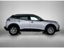 Peugeot 2008 SUV Style 100pk | Navigatie | Achteruitrijcamera | Climate Control | Cruise Control | Parkeersensoren | Led koplampen | Apple Carplay / Android Auto | Bluetooth | DAB+ radio | Donker getint glas | 16" lichtmetalen velgen |