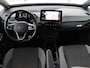 Volkswagen ID.3 First Plus 58 kWh | Stoel & stuurverwarming | Camera | Adaptive cruise | Sfeerverlichting | Carplay | Navigatie | Matrix LED | Parkeerhulp | Sfeerverlichting | Climate control