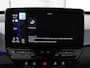 Volkswagen ID.3 First Plus 58 kWh | Stoel & stuurverwarming | Camera | Adaptive cruise | Sfeerverlichting | Carplay | Navigatie | Matrix LED | Parkeerhulp | Sfeerverlichting | Climate control