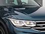 Volkswagen Tiguan 1.4 TSI 245 pk DSG eHybrid R-Line | Panorama Dak | Matrix Led | ACC | 360 Camera | App Connect | Keyless | Elektrische Klep | 20'' LM | Side Assist |