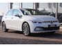 Volkswagen Golf 1.4 eHybrid 204pk Style | SoH 93% | Navigatie | Camera | PDC | Adaptive Cruise