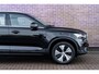 Volvo XC40 T4 Recharge Inscription | Navigatie | Stoelverwarming | Adaptieve Cruise Control | Elek. Achterklep | Camera | Trekhaak | Park Assist | Volvo On Call | 18" LM