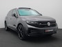 Volkswagen Touareg 3.0 TSi eHybrid 4MOTION R Edition 463PK DSG matrix led, trekhaak, panoramadak, 360gr. camera, leder, luchtvering, keyless, stuur-stoelverwarming, Dynaudio, head-up display, 22" lichtmetaal
