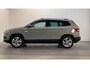 Skoda Karoq 1.5 TSI 150pk DSG ACT Business Edition Plus Sfeerverlichting Leder Stoelverwarming