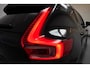 Volvo XC40 Recharge P8 AWD R-Design 3-Fase [ Navi Stoelverwarming Apple/Android ]