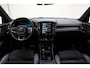 Volvo XC40 Recharge P8 AWD R-Design 3-Fase [ Navi Stoelverwarming Apple/Android ]