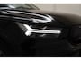 Volvo XC40 Recharge P8 AWD R-Design 3-Fase [ Adapt.cruise Navi Trekhaak ]