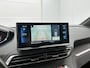 Peugeot 3008 SUV Allure Pack Business 130pk Automaat | Navigatie | Achteruitrijcamera | Climate Control | Keyless | Parkeersensoren v+a | Cruise Control | Dodehoeksensor | Led koplampen | Apple Carplay / Android Auto | Bluetooth | DAB+ radio | Donker getint glas | Trekhaak | 18" lichtmetalen velgen |