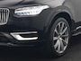 Volvo XC90 T8 Twin Engine AWD Inscription 7 Persoons Plug In Hybrid 394pk Dealer O.H. PHEV | Panodak | Adaptive Cruise | Luxe Lederen Sportstoelen Memory & Verwarmd | 360 Camera | Head Up | Harman Kardon | Apple Carplay | Blis | Virtual | Navigatie | 21"L.M |