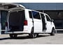 Volkswagen Transporter 2.0 TDI L2H1 Highline DSG Automaat 3-zits (3 persoons) | Org. NL | BPM Vrij | Trekhaak | LED | Adaptive Cruise Control | PDC V+A incl. Camera | Voorruit verwarming | DAB+ | Lichtmetalen velgen 19" |