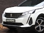 Peugeot 5008 SUV GT 130pk | 7 Zitplaatsen | Navigatie | Schuif-/kanteldak | 360° Camera | FOCAL HiFi | Climate Control | Adaptieve Cruise Control | Full Led koplampen | Handsfree Achterklep | Stoelverwarming | Keyless | Parkeersensoren v+a | Dodehoeksensor | Grip Control | Apple Carplay / Android Auto | DAB+ radio | Donker getint glas | 18" lichtmetalen velgen |