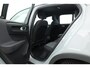 Volvo XC40 2.0 B3 Core | Pilot Assist | Keyless | Stoel- Stuurverw. | Camera | Apple CarPlay & Android Auto | 18''