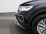 Volkswagen T-Roc 1.0TSI/110PK Life · Apple Carplay/Android Auto · Camera + Parkeersensoren · Lane assist · Garantie t/m 24-09-2026 of 100000km