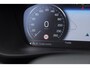 Volvo XC40 T5 262PK Automaat Recharge R-Design / BLIS / Stoel - en stuurwielverwarming / Leder met alcantara interieur / Parkeersensoren met 360 camera / Keyless entry / Elektrische stoelen met geheugen / Panoramadak / Harman kardon