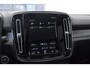 Volvo XC40 T5 262PK Automaat Recharge R-Design / BLIS / Stoel - en stuurwielverwarming / Leder met alcantara interieur / Parkeersensoren met 360 camera / Keyless entry / Elektrische stoelen met geheugen / Panoramadak / Harman kardon