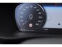 Volvo XC40 T5 262PK Automaat Recharge R-Design / BLIS / Stoel - en stuurwielverwarming / Leder met alcantara interieur / Parkeersensoren met 360 camera / Keyless entry / Elektrische stoelen met geheugen / Panoramadak / Harman kardon