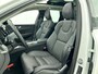 Volvo XC60 T6 Plus Dark Recharge Plug-In Hybrid AWD