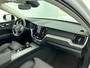 Volvo XC60 T6 Plus Dark Recharge Plug-In Hybrid AWD