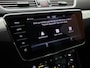 Skoda Superb Combi 1.4TSIiV 160kW/218PK Business Edition DSG · Panoramadak · Trekhaak · Apple/Android Car Play ·