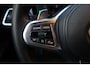 BMW 3-Serie 320i M-Sport Head-Up Ambient HiFi 19” Leer Stoelverwarming Sensoren DAB