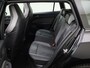 Volkswagen Golf Variant 1.5eTSI/130PK R-Line DSG · Panoramadak · Camera + Parkeersensoren · Apple/Android