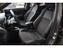 Toyota Yaris Cross 1.5 Hybrid Executive JBL Geluidsinstallatie, Trekhaak, Stoelverwarming, Draadloos Apple Carplay/Android Auto, Parkeersensoren Voor en Achter
