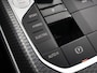 BMW 3-Serie Touring 330e xDrive | M-Pakket | Panoramadak | HUD | Curved Display | Ele.verstelbare stoelen + Geheugen | Camera | Apple CarPlay/Android Auto | Standkachel | Adaptieve Cruise Control | BMW LED |