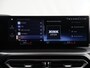 BMW 3-Serie Touring 330e xDrive | M-Pakket | Panoramadak | HUD | Curved Display | Ele.verstelbare stoelen + Geheugen | Camera | Apple CarPlay/Android Auto | Standkachel | Adaptieve Cruise Control | BMW LED |