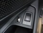 BMW 3-Serie Touring 330e xDrive | M-Pakket | Panoramadak | HUD | Curved Display | Ele.verstelbare stoelen + Geheugen | Camera | Apple CarPlay/Android Auto | Standkachel | Adaptieve Cruise Control | BMW LED |