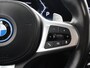 BMW 3-Serie Touring 330e xDrive | M-Pakket | Panoramadak | HUD | Curved Display | Ele.verstelbare stoelen + Geheugen | Camera | Apple CarPlay/Android Auto | Standkachel | Adaptieve Cruise Control | BMW LED |